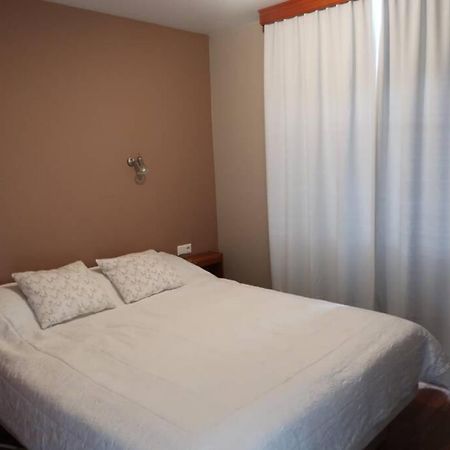 Апартаменти Warm And Welcoming Flat Downtown Акурейрі Екстер'єр фото